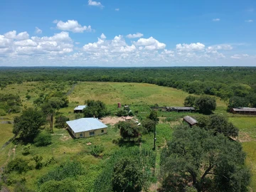 Farm & Agricultural Land