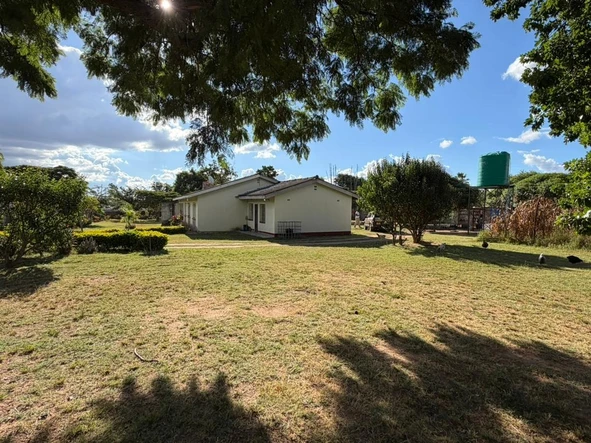5 Bedroom House