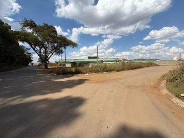 Commercial & Industrial Land
